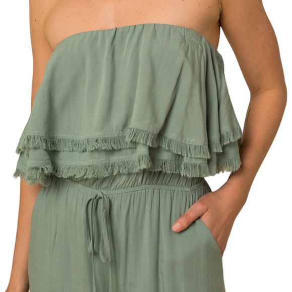 POL, Women’s Sage Frayed Ruffled Hem Strapless Jumpsuit NWT - Picture 2 of 3